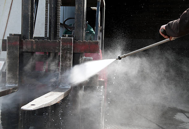 Best Rust Removal  in Lake City, PA